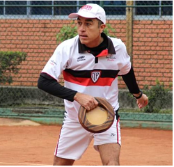 HILTON GOMES