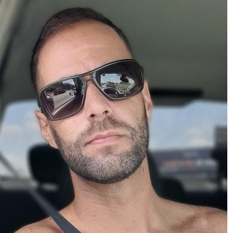 RODRIGO MENEZES